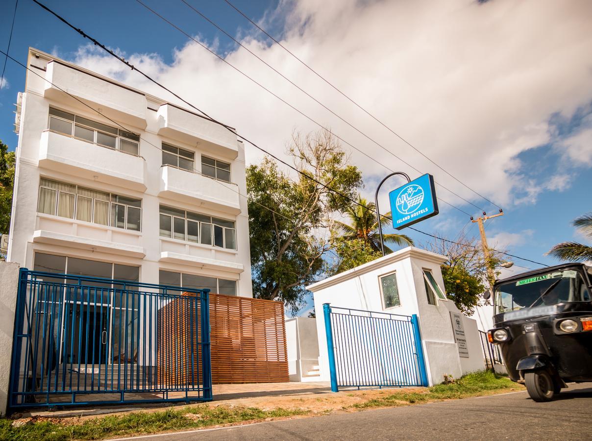 Island Hostels Mount Lavinia Dehiwala-Mount Lavinia Exteriér fotografie