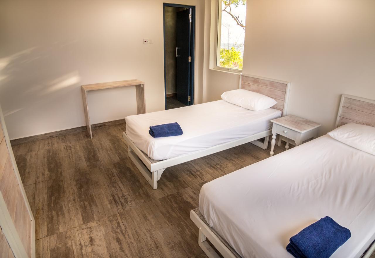 Island Hostels Mount Lavinia Dehiwala-Mount Lavinia Exteriér fotografie