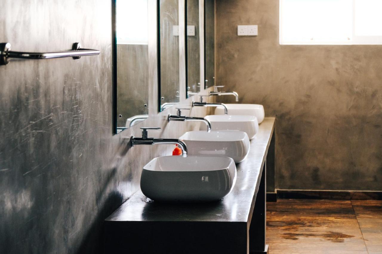 Island Hostels Mount Lavinia Dehiwala-Mount Lavinia Exteriér fotografie